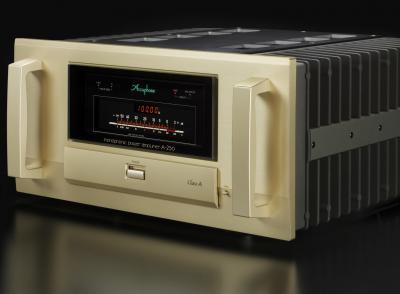 Accuphase